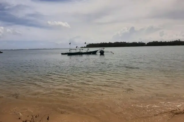Daya Tarik Pantai Baloho Indah Nias
