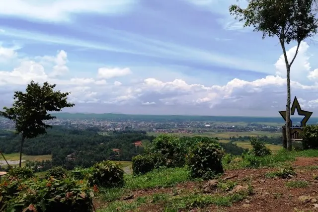 Daya Tarik di Bukit Blitarejo