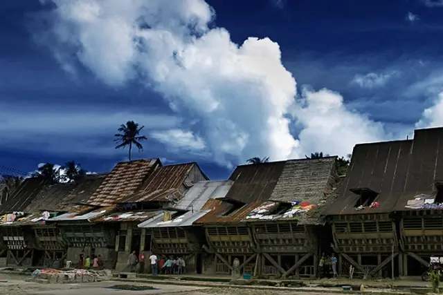 Desa Bawomataluo, Kampung adat yang Kaya akan Peninggalan Sejarah di Nias Selatan