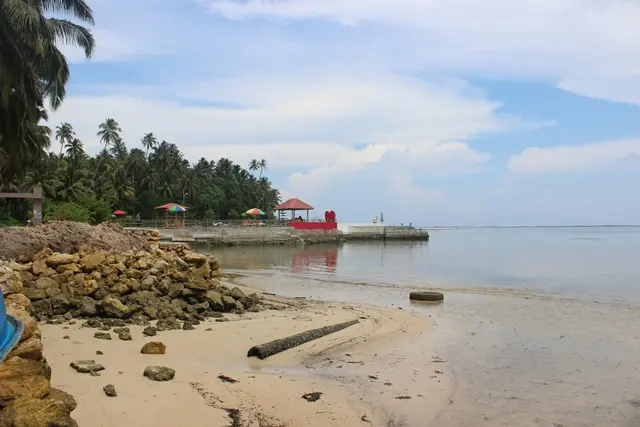 Pantai Baloho Indah,Pantai Cantik dengan Pasir Putih yang Menawan di Nias Selatan