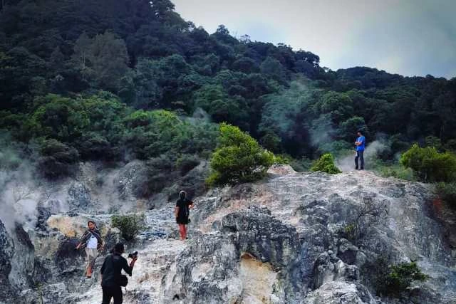 Aktivitas Menarik Gunung Sibualbuali