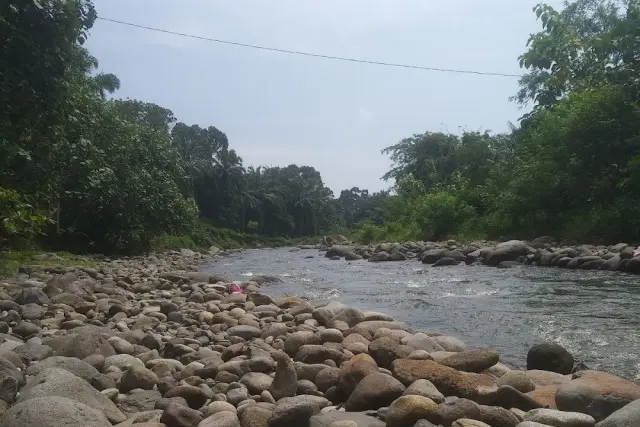 Aktivitaas Menarik Pantai Biru Langkat