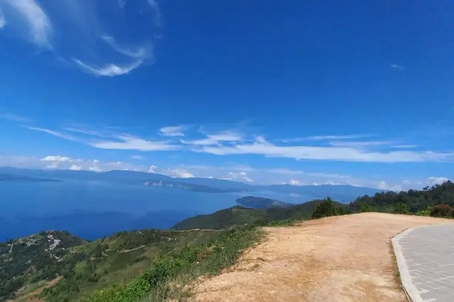 Alamat Puncak Huta Ginjang