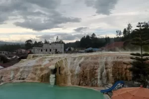 Daya Tarik Boli-Boli Hot Spring