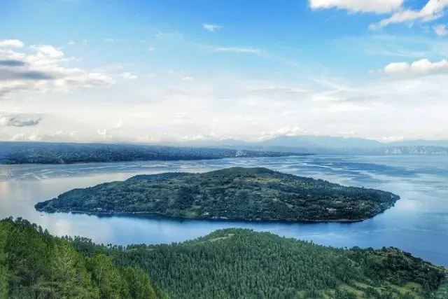Daya Tarik Pulau Sibandang