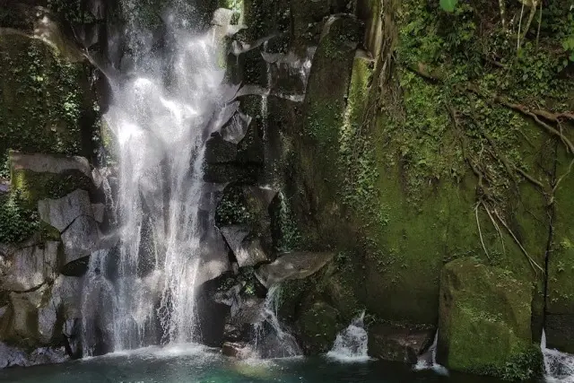Fasilitas Air Terjun Namu Belanga