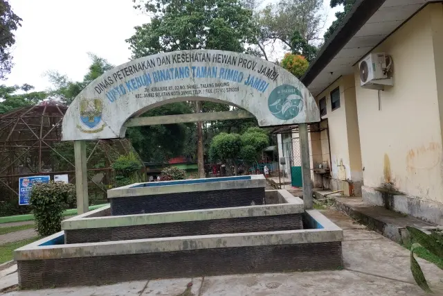 Alamat Taman Rimba Zoo