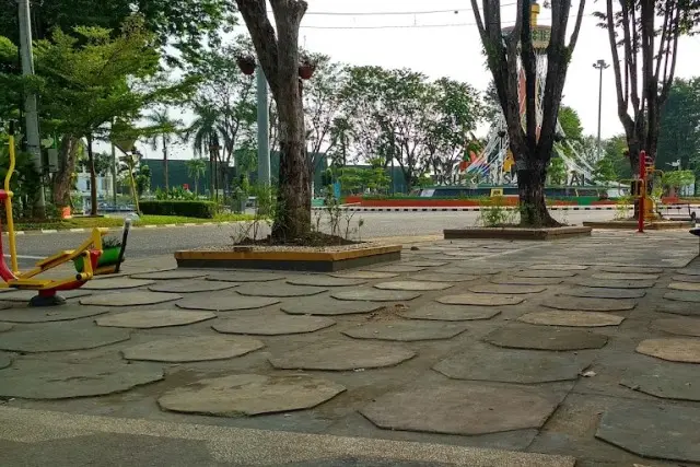 Kegiatan Menarik Taman Jomblo Jambi