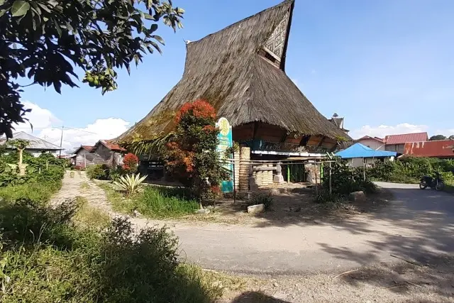 Aktivitas Seru Desa Budaya Lingga