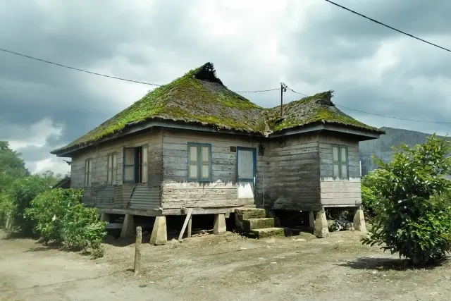 Fasilitas Desa Budaya Lingga