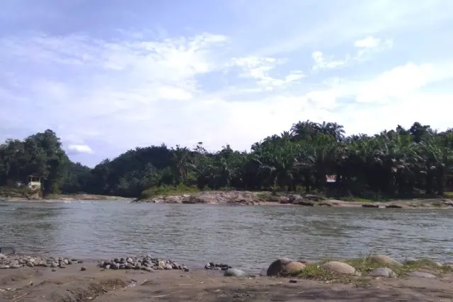 Fasilitas Pemandian Batu Nongol