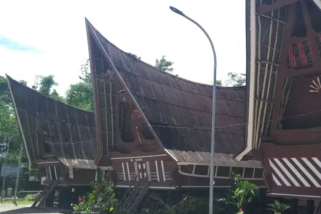 Alamat Desa Wisata Tomok