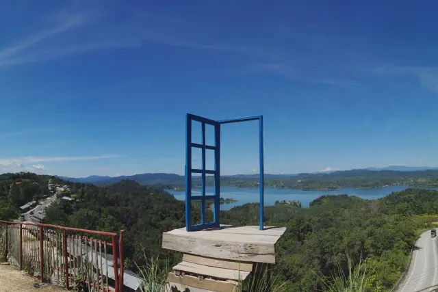 Daya Tarik Puncak Pukatan