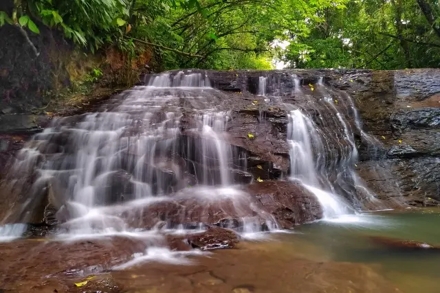 Kegiatan Seru Air Terjun Tanjung Raja
