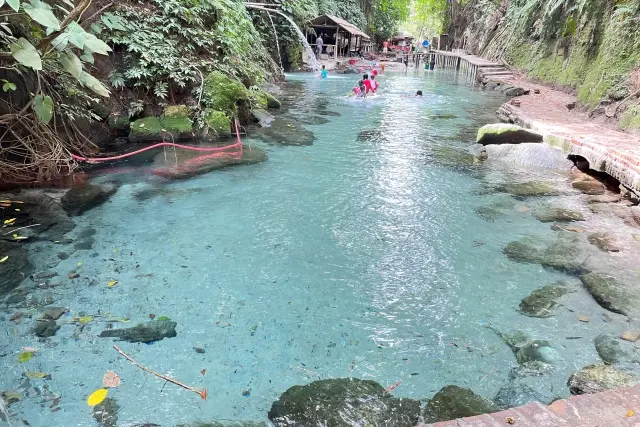 Kegiatan Seru Pemandian Simatahuting