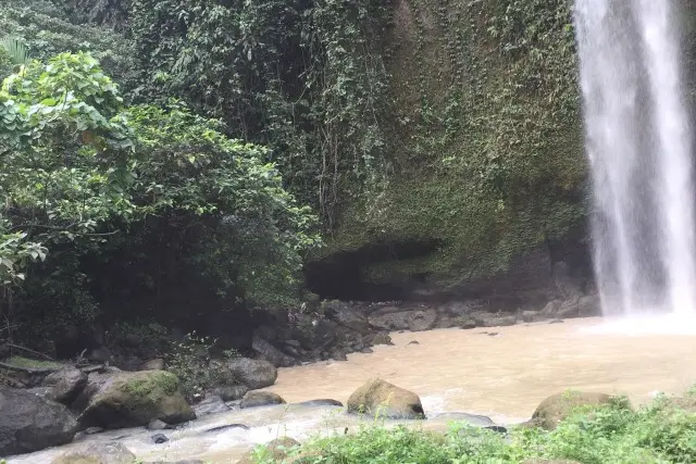 Alamat Air Terjun Sampuran