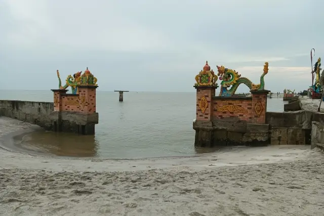 Alamat Pantai Bali Lestari