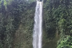 Fasilitas Air Terjun Sampuran
