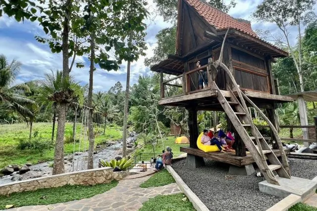 Alamat Amandadi Riverside