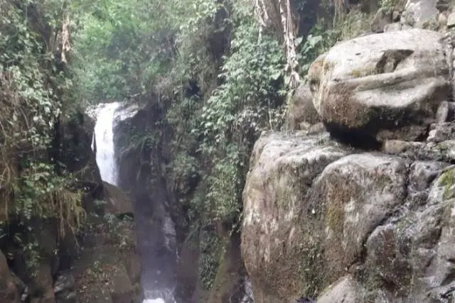 Alamat Curug Kepala Naga