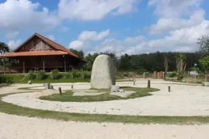 Alamat Taman Budaya Uluan Nughik