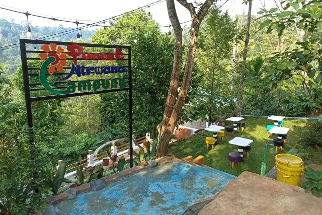 Fasilitas Puncak Nirwana Lampung