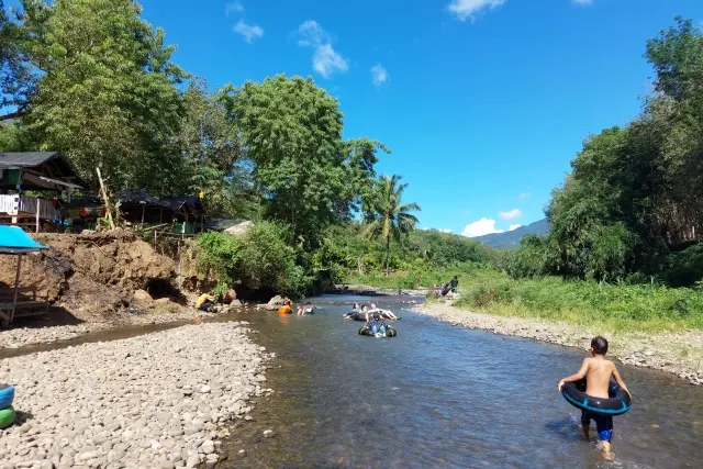 Kegiatan Bronjong Way Lima