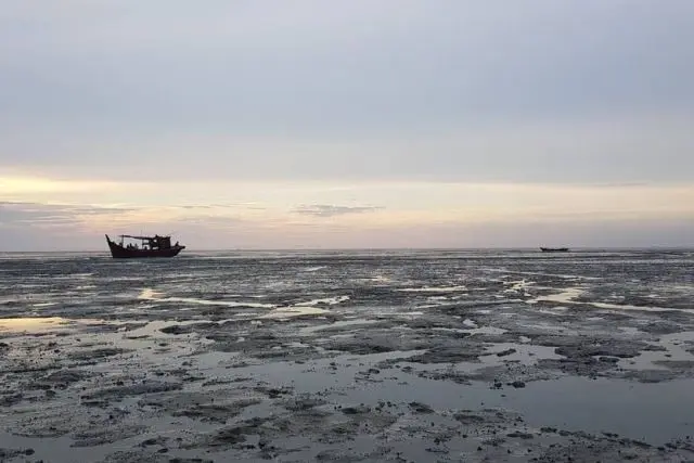 Kegiatan Pantai Sujono