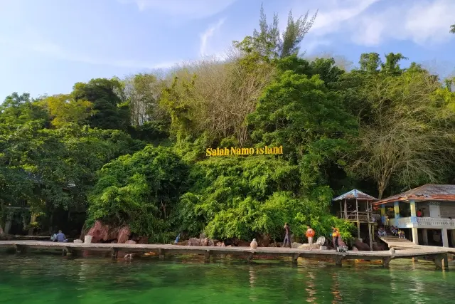 Kegiatan Pulau Salah Nama