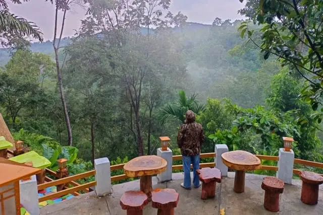 Kegiatan Puncak Nirwana Lampung