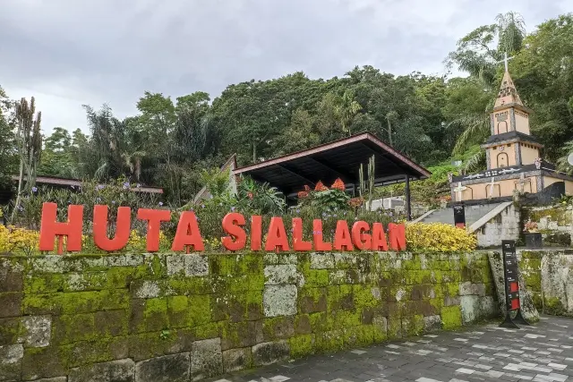 Alamat Huta Siallagan