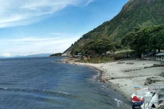 Alamat Pantai Bona Rest Dairi