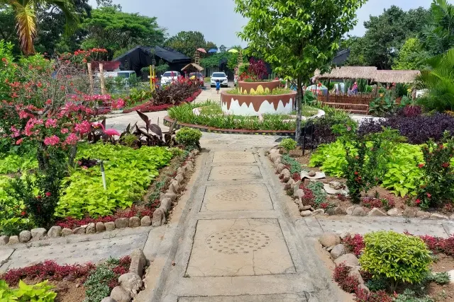 Daya Tarik Taman Betung