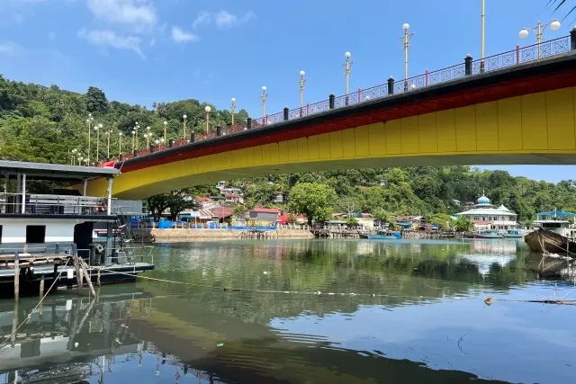 Jembatan Siti Nurbaya, Menikmati Malam di Ikon Wisata Kota Padang