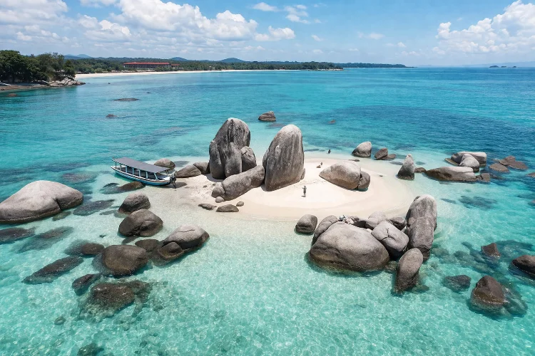 Daya Tarik Pantai Tanjung Kelayang