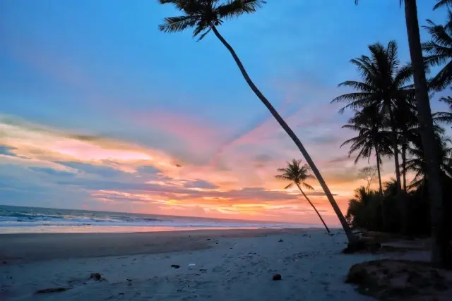 Aktivitas Pantai Mandiri