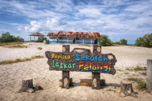 Replika SD Laskar Pelangi, Napak Tilas Sekolah Ikonik dari Film Legendaris Indonesia