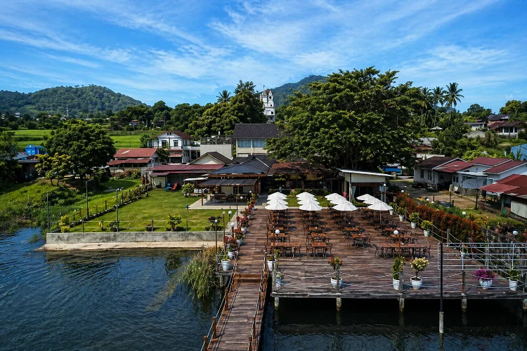 Damar Toba