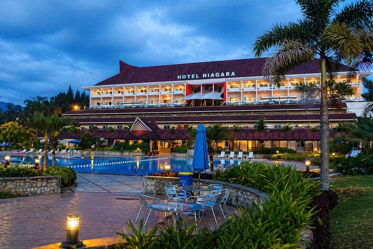 Hotel di Sekitar Danau Toba - Niagara Hotel Lake Toba & Resort