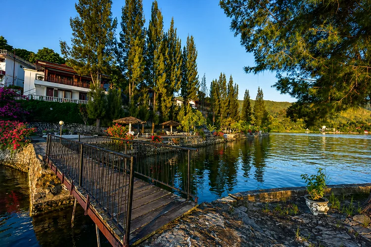 Toledo Inn